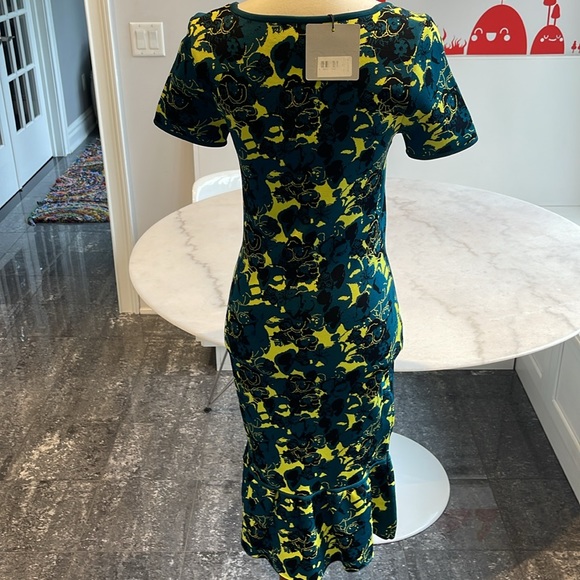 NWT ZAC BY ZAC POSEN STRETCH KNIT BODY CON DRESS IN GREEN FLORAL. M - Picture 6 of 11